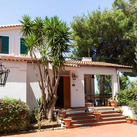Donnafugata Villa
