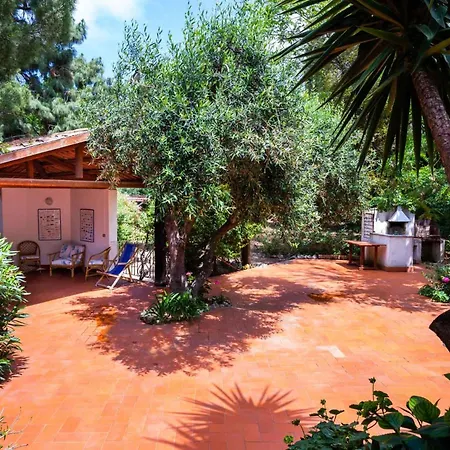 Donnafugata Villa *