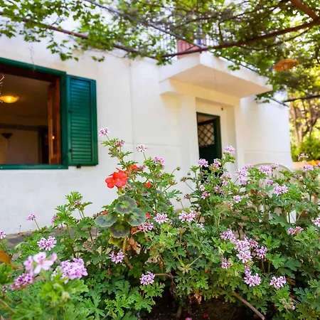Donnafugata Villa